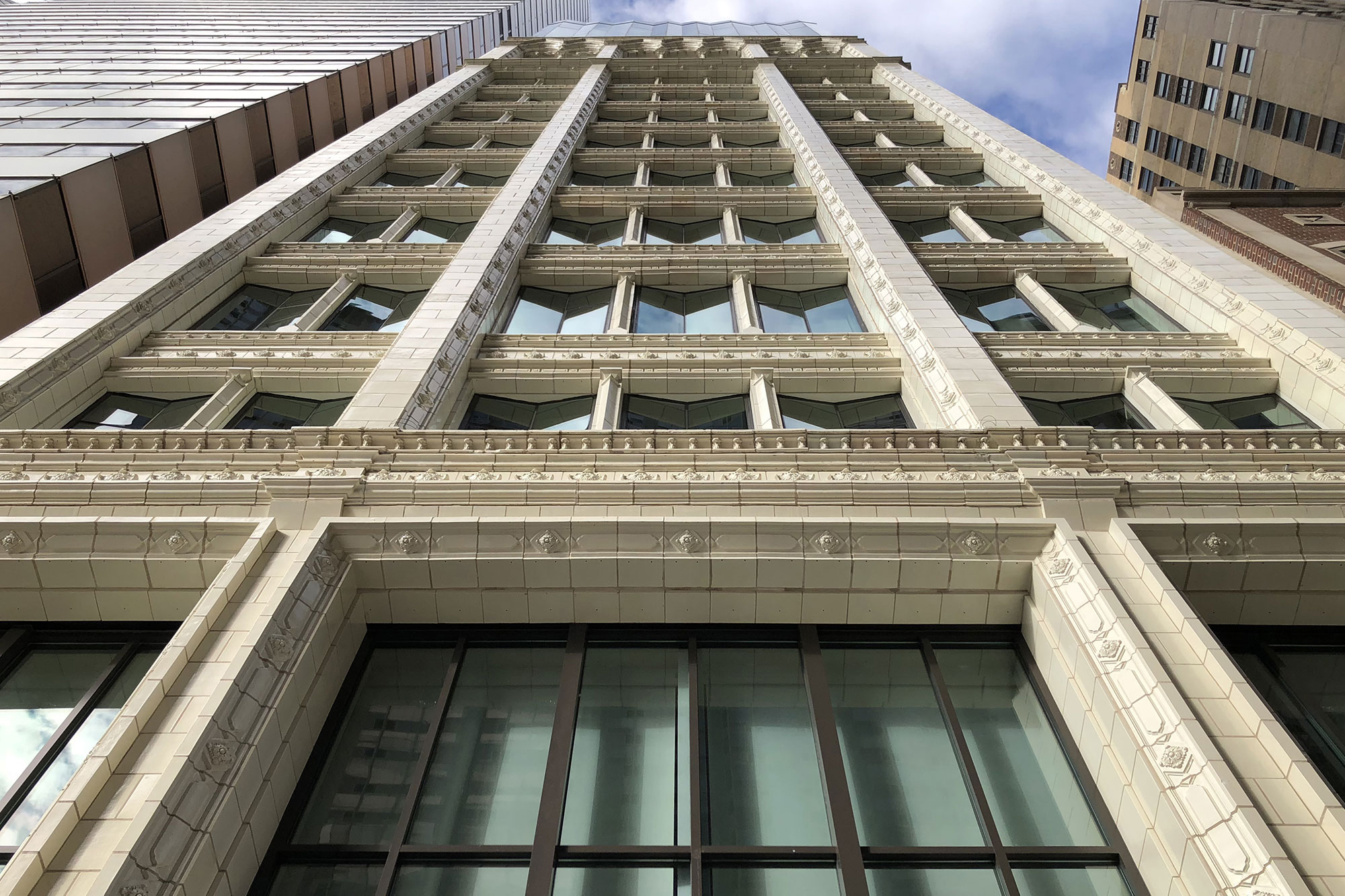 168 N Michigan Ave Exterior 4